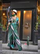 https://www.latestkurtidesigns.com/wp-content/uploads/2024/04/green-saree-2.jpg
